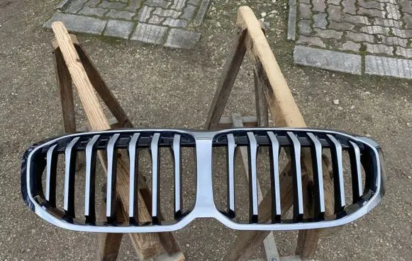BMW 1 F40 Front grill 5A39367