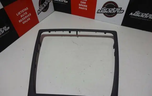 Volvo V70 Climate control/heater control trim 30672110