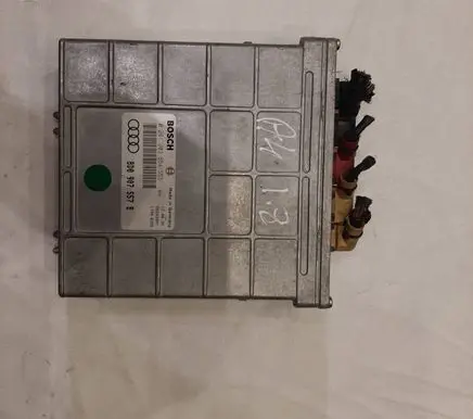 Audi A4 S4 B5 8D Engine control unit/module 8D0907557B 26SA3901 0261203554