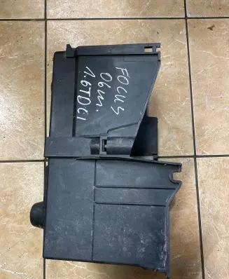Ford Focus Battery box tray 4M5110723BO