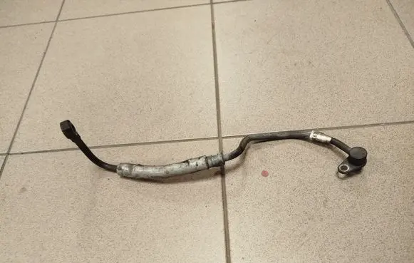 Ford Fiesta Turbo turbocharger oiling pipe/hose CM5G6K679HA