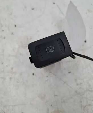 Volkswagen Golf IV Windscreen/window heater switch 1J0953235A