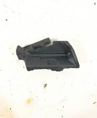 Peugeot 308 Fender foam support/seal 9808245080