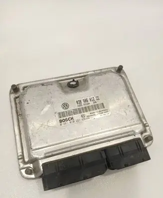 Skoda Fabia Mk1 (6Y) Engine control unit/module 038906012CE 0281010257 30641488