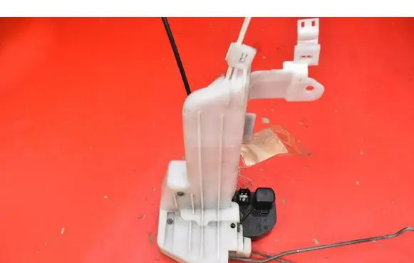 Chrysler Pacifica Front door lock 