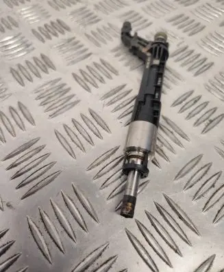 Audi Q5 SQ5 Fuel injector 06M906036K