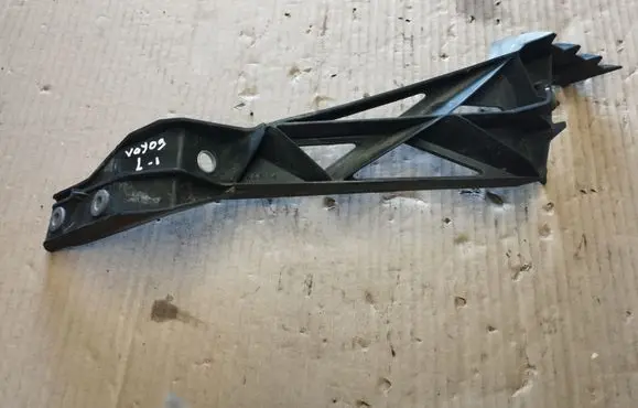 Chrysler Voyager Front bumper mounting bracket 68023330AA