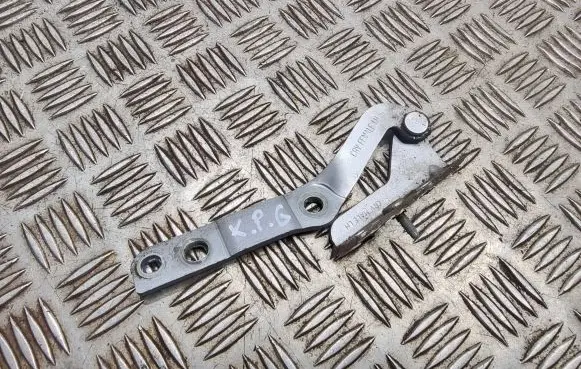 Honda CR-V Tailgate/trunk/boot hinge