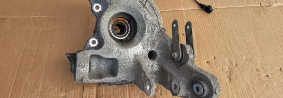 Jaguar XE Rear wheel hub
