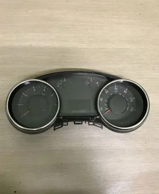 Peugeot 3008 I Speedometer (instrument cluster) 9666175080