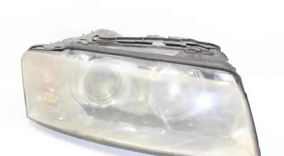 Audi A8 S8 D3 4E Headlight/headlamp