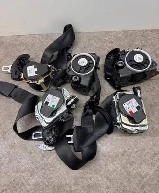 BMW iX2 (U10) Set of seat belts 6959457 72116959457 6959458