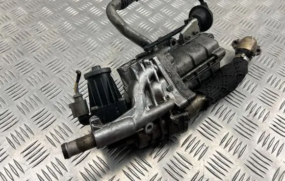EGR valve cooler
