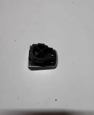 Opel Meriva B Rear door handle cover 6051