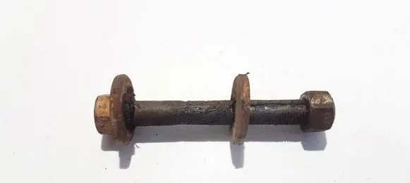 Volkswagen Touareg I Nuts/bolts 