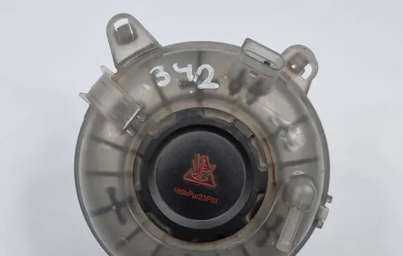 Volkswagen Tiguan Allspace Coolant expansion tank/reservoir 5QM121407E