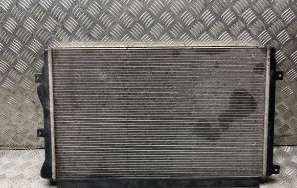 Skoda Octavia Mk2 (1Z) Coolant radiator 1K0121251AT