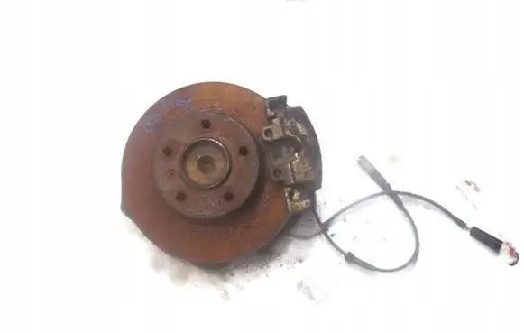 BMW 5 E39 Front wheel hub