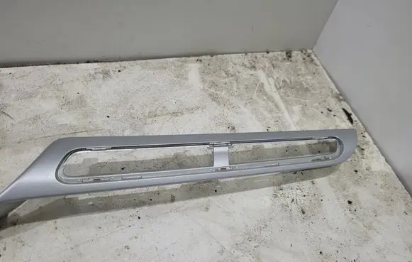 Mercedes-Benz E W238 Front bumper upper radiator grill A2138885600