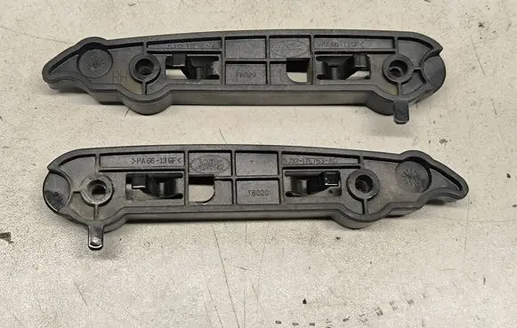 Land Rover Evoque I Front bumper mounting bracket BJ3217E763AC BJ3217E762AC