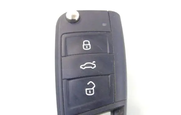 Audi A1 Ignition key/card 82A837220Q