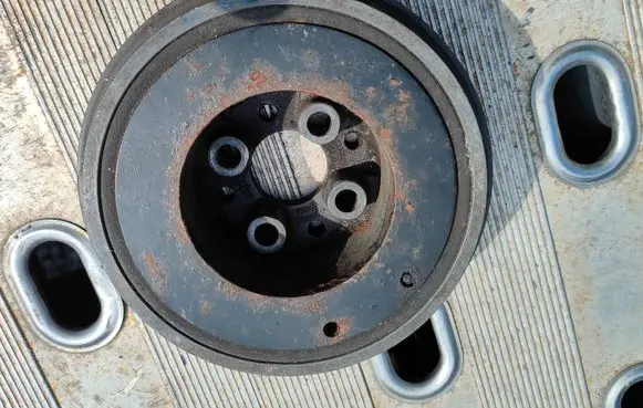 Audi A4 S4 B6 8E 8H Crankshaft pulley 038105243