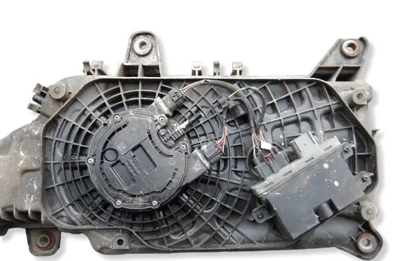 Opel Astra K AdBlue liquid reservoir 39171471 505007515