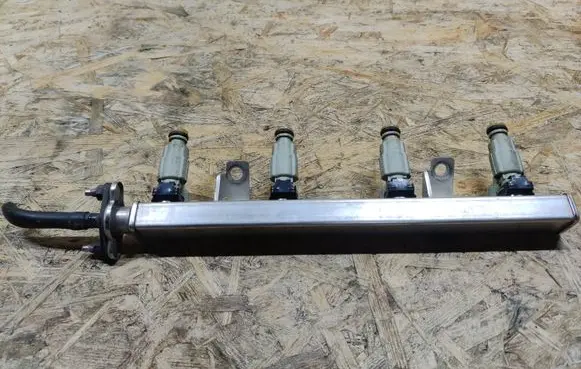Hyundai i10 Fuel injectors set 3531004000
