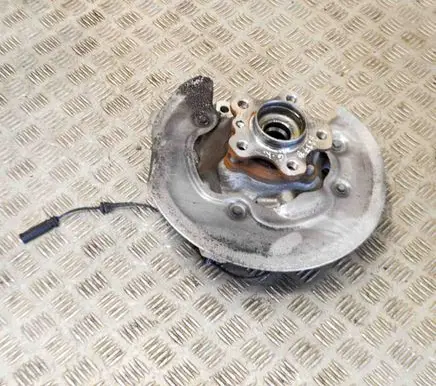 BMW 3 G20 G21 Rear wheel hub 6899305