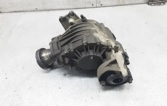 Chrysler Pacifica Gearbox transfer box case 7450014093B