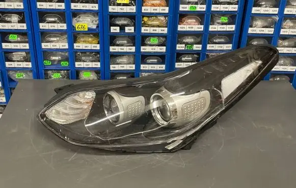 KIA Sportage Headlight/headlamp 92101F1010 IMPRK1346660