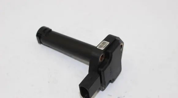 BMW 5 E60 E61 Oil level sensor 7567723 00403160A8 08W17A105