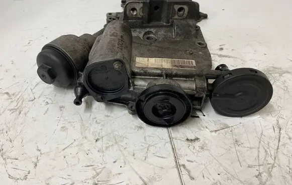 Volkswagen Golf V Timing chain cover 03C109211G 9379