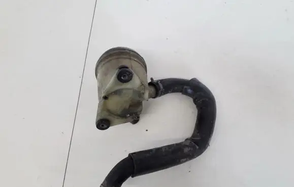 Mazda Xedos 6 Power steering fluid tank/reservoir