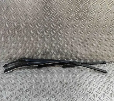 Maserati Levante Windshield/front glass wiper blade 670032336 670032335