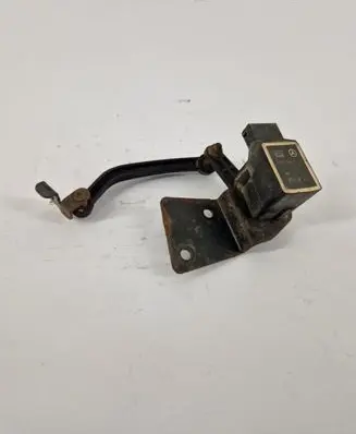 Mercedes-Benz ML W164 Front height sensor lever A0105427717