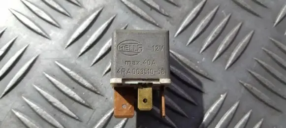 Volkswagen Transporter - Caravelle T4 Other relay 191937503 4ra003510-58