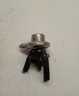 Mercedes-Benz C W205 AdBlue injector 0444025017