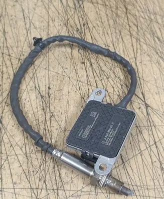 Mercedes-Benz A W177 Lambda probe sensor A0009058011