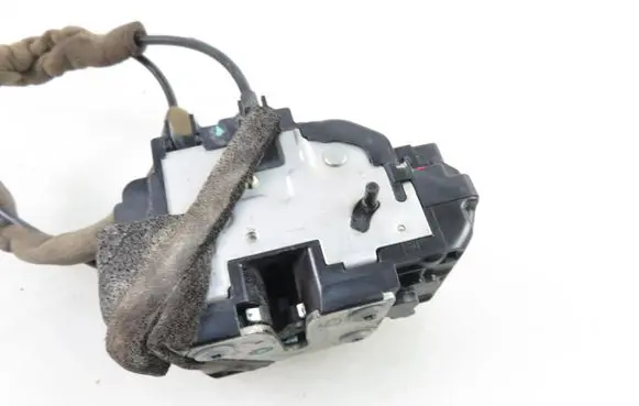 Renault Koleos I Rear door lock 