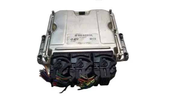 Volvo S40, V40 Engine control unit/module 0281010440 HOM8200065994