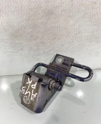 Audi A4 S4 B7 8E 8H Front door lower hinge 