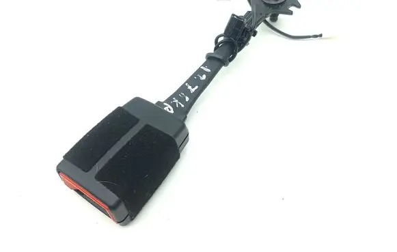 Renault Austral Front seatbelt buckle 34325385E