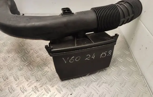 Volvo V60 Intercooler hose/pipe 31370891