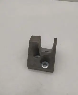 Volvo V40 Engine mounting bracket 31359644