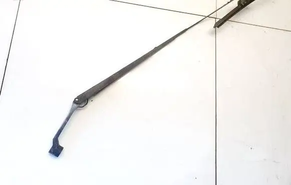 Mitsubishi Colt Front wiper blade arm