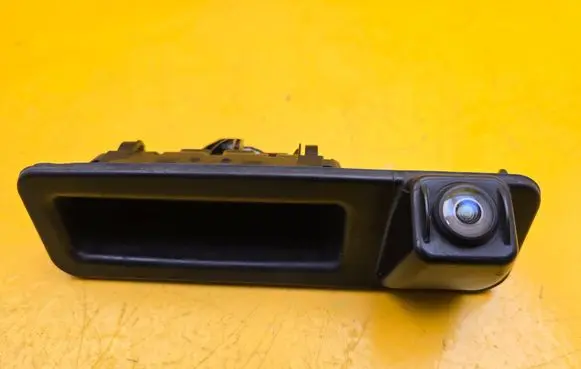 BMW 3 G20 G21 Tailgate handle with camera 7405634