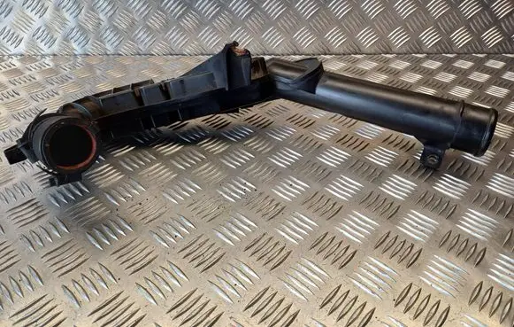 Intercooler hose/pipe
