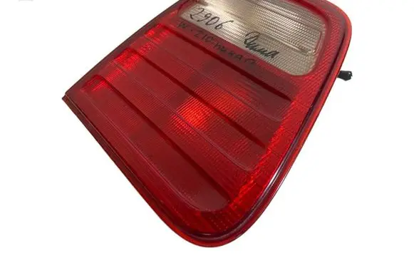 Mercedes-Benz E W210 Rear/tail lights A2108202564