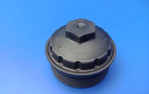 Volkswagen PASSAT B6 Oil filter cover 